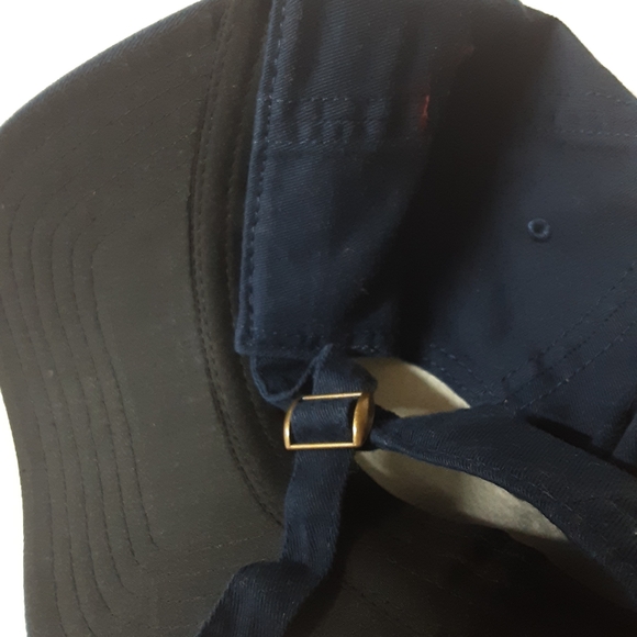 BIOWORLD CENTRAL PERK DAD HAT NWT - Picture 4 of 4